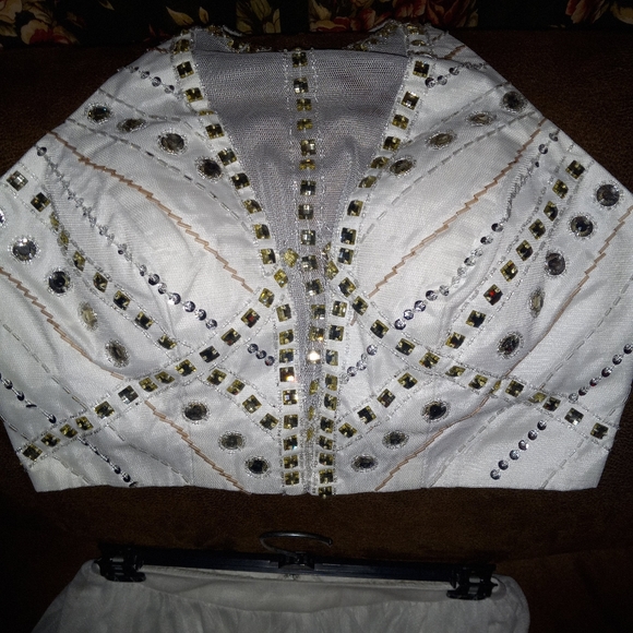 Two piece 'say yes to the dress' ensemble - Picture 2 of 9